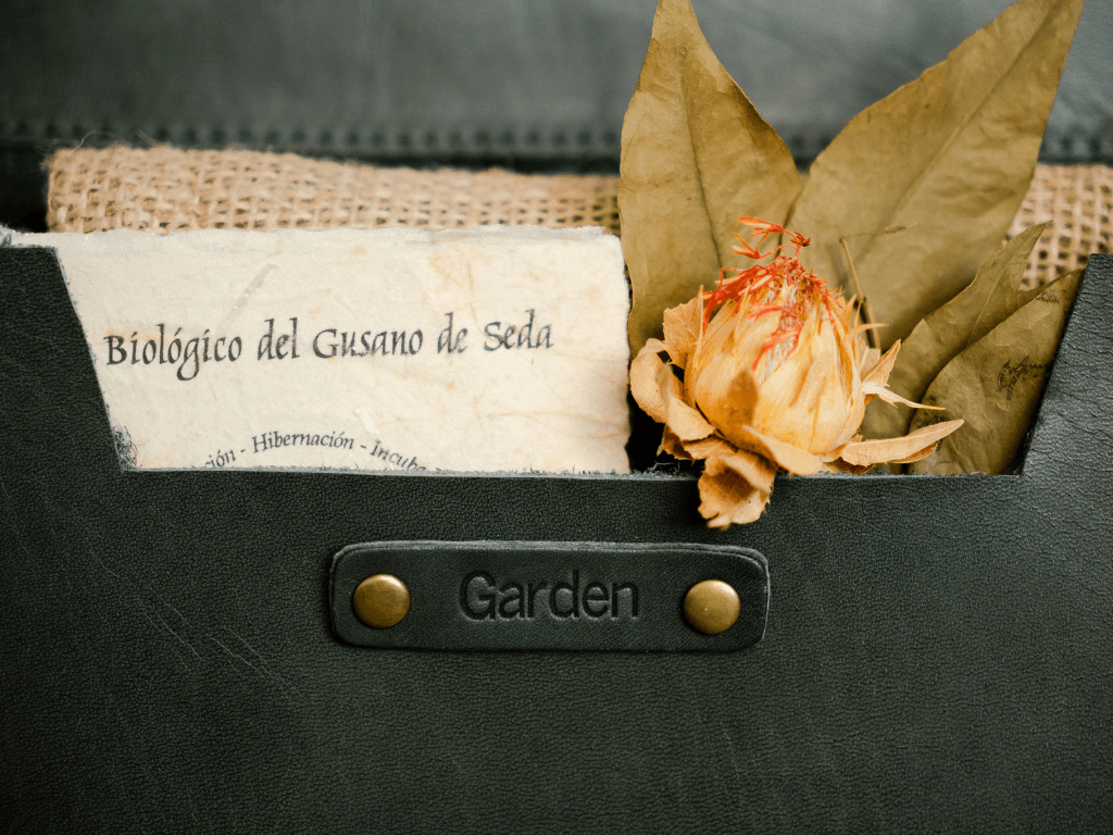 Medium Leather Wall Pocket OrganizerGreenGaucholife