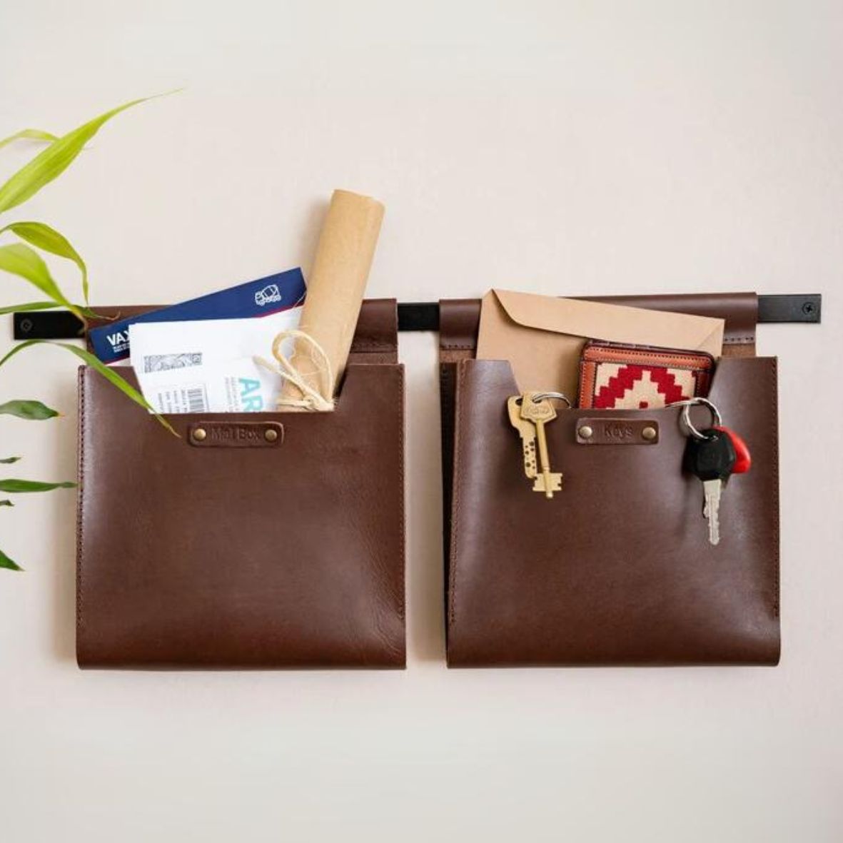 Medium Leather Wall Pockets OrganizersBlackGaucholife