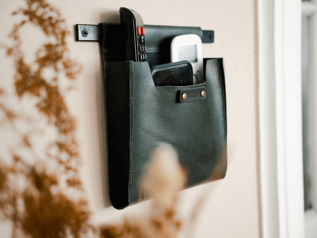 Small Leather Wall Pocket OrganizerGreenGaucholife
